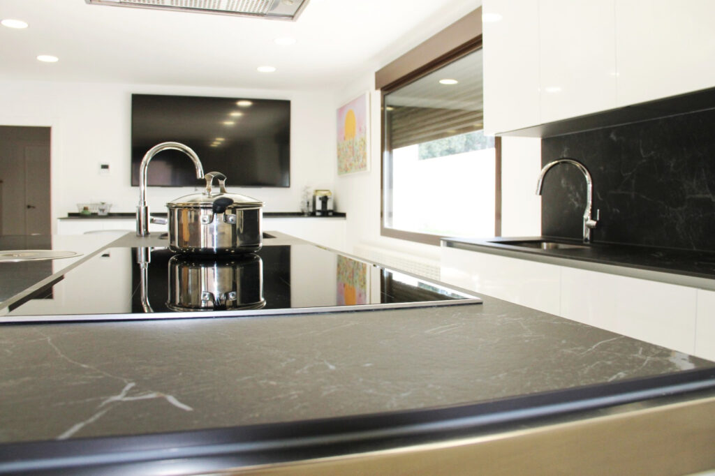 3fbf58bc c7fc 40c0 a05b c5dfe5262a0a.jpg